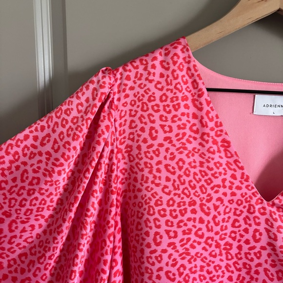 Adrienne Pink Leopard Cheetah Print Long Balloon Sleeve Blouse Top Size Large - Picture 3 of 6